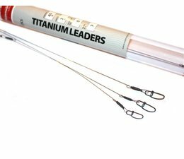 USA Titanium Leaders 30lb 30cm 3pcs goudvoorn 